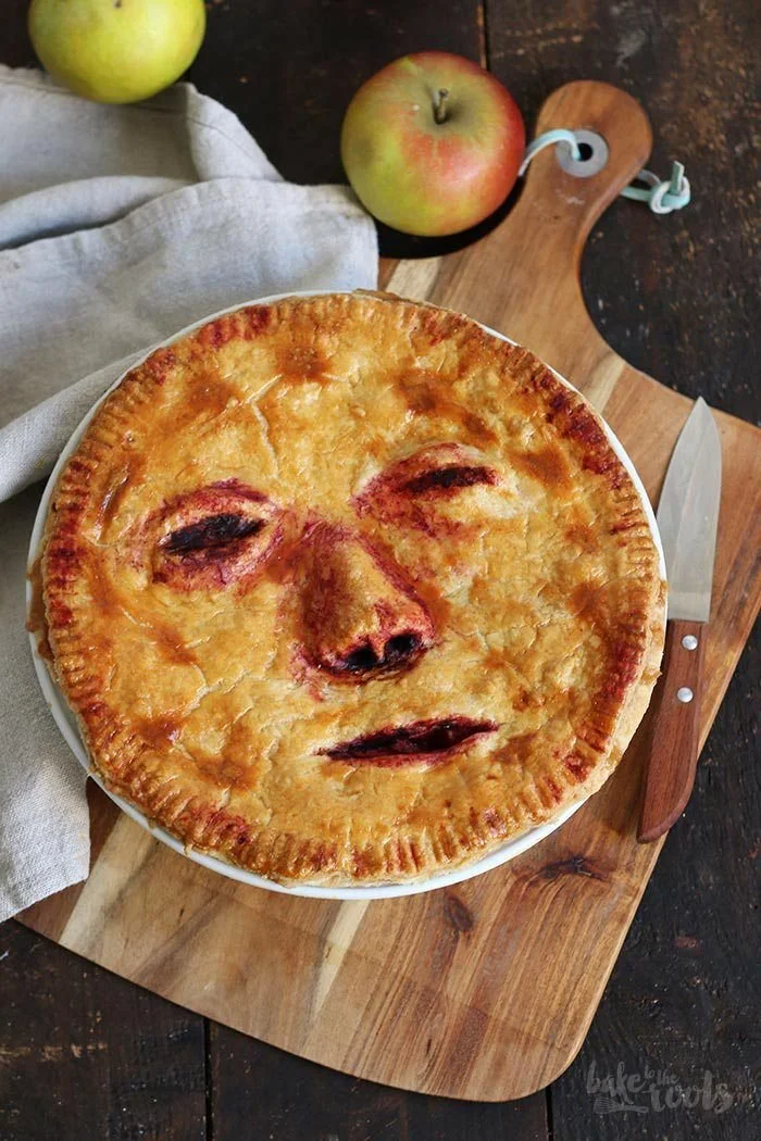 Halloween Apple Pie decorated with spooky designs for a festive touch