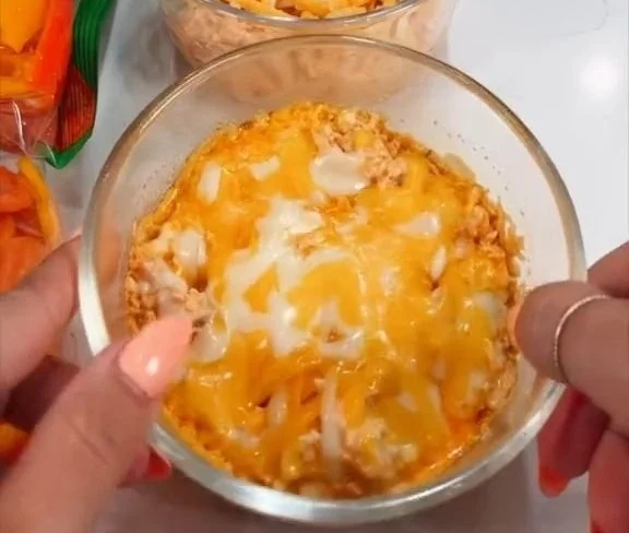 Plated high-protein, low-calorie meal ideas with fresh ingredients